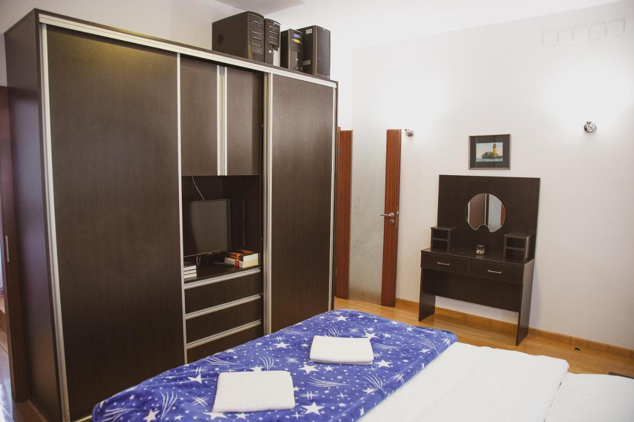 Kronhome Castelului Brassó Kültér fotó